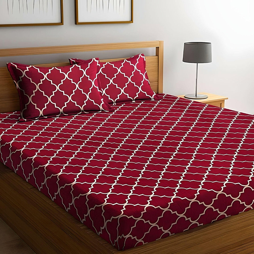 Red Diamond Striped Bed Sheet with Pillowcases